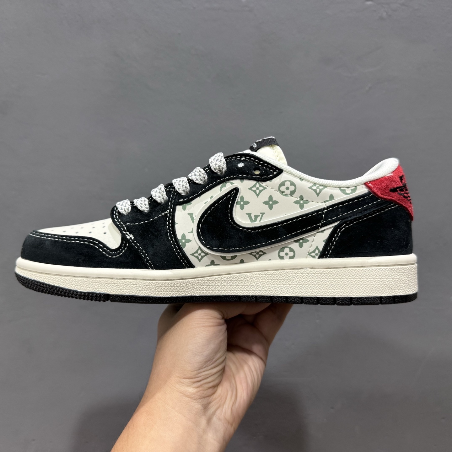 Nike SB Dunk Low LV联名 绑带牛仔蓝勾 周年高端定制 低帮休闲板鞋 YX5066-333