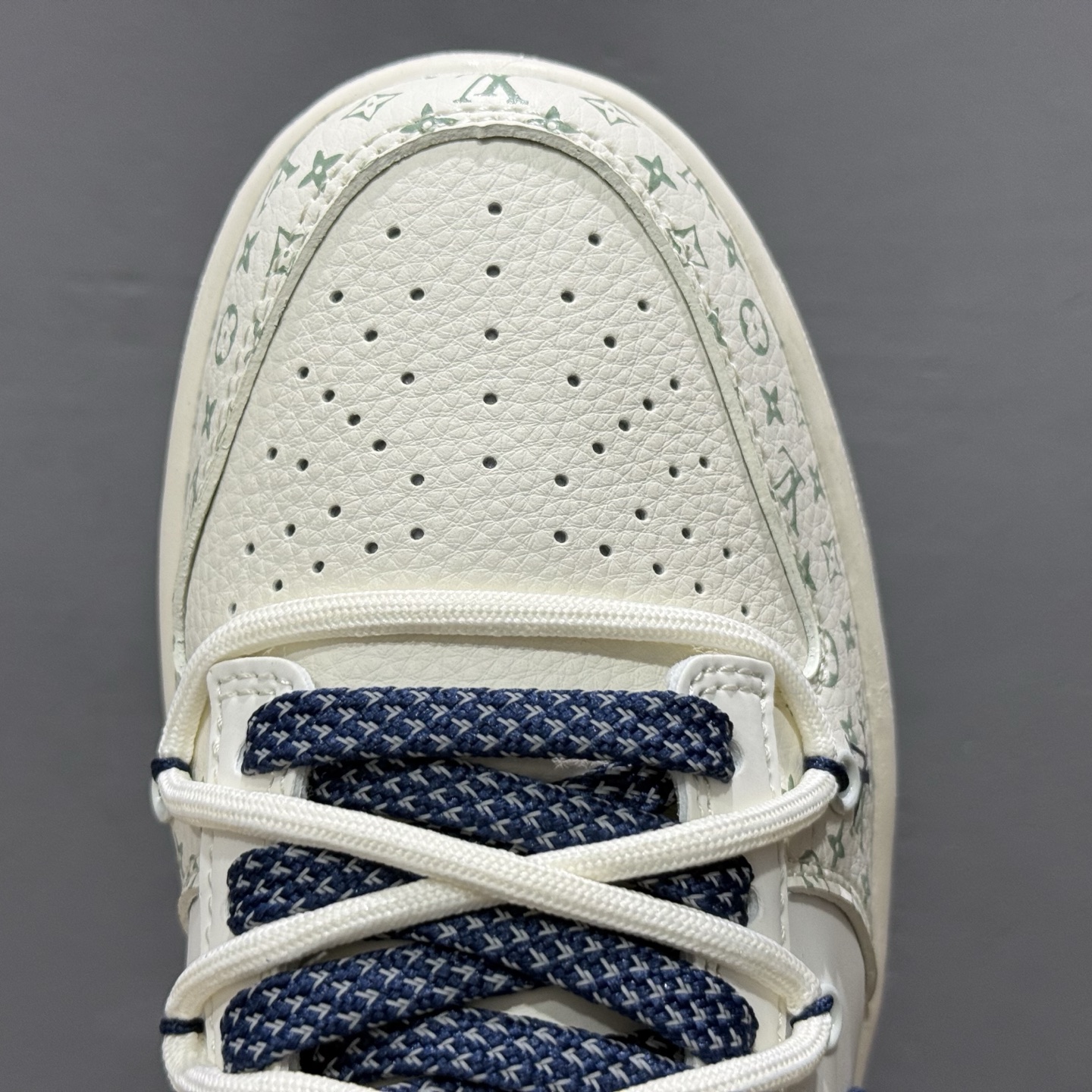 Nike SB Dunk Low LV联名 绑带牛仔蓝勾 周年高端定制 低帮休闲板鞋 YX5066-329