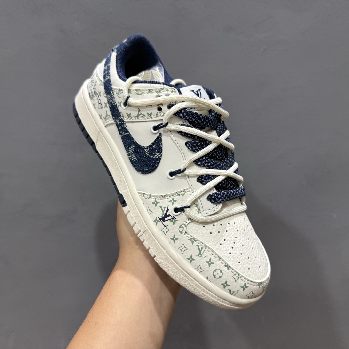 Nike SB Dunk Low LV联名 绑带牛仔蓝勾 周年高端定制 低帮休闲板鞋 YX5066-329