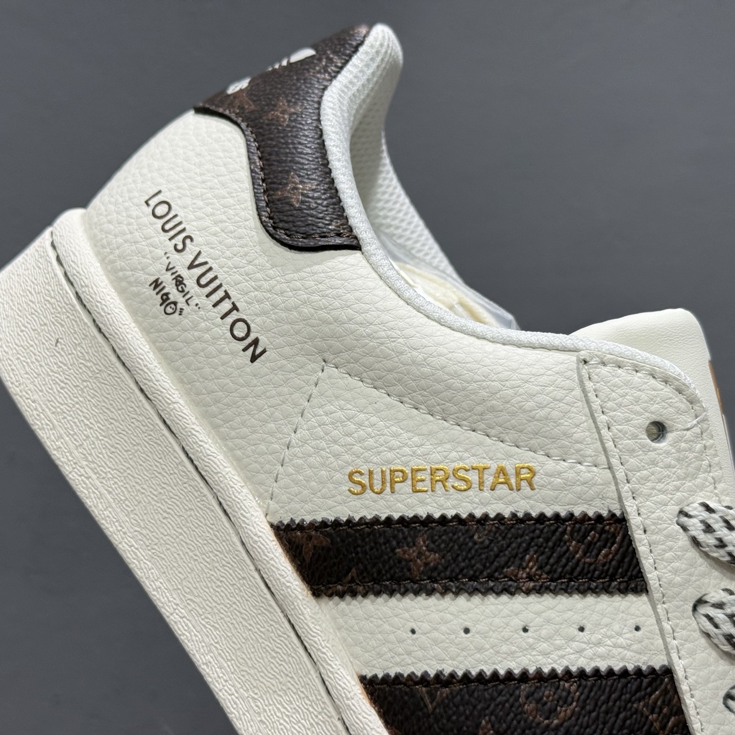 ＃纯原 CLOT x AD Originals Supstar #贝壳头LV联名限定 金标 贴合柔软皮料白棕配色