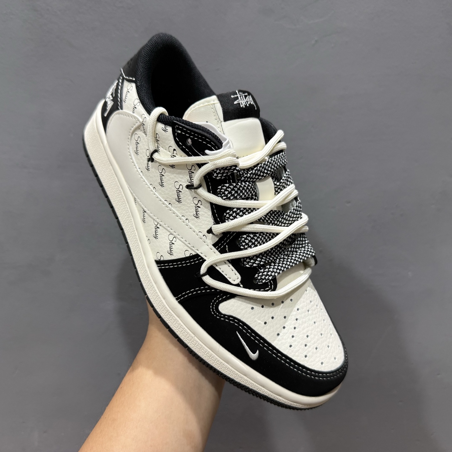 Fragment x TS x Air Jordan 1 Low x 斯图西 绑带 三方联名倒钩低帮 SJ0086-131