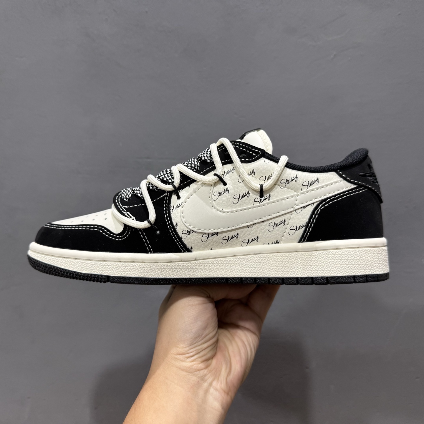 Fragment x TS x Air Jordan 1 Low x 斯图西 绑带 三方联名倒钩低帮 SJ0086-131