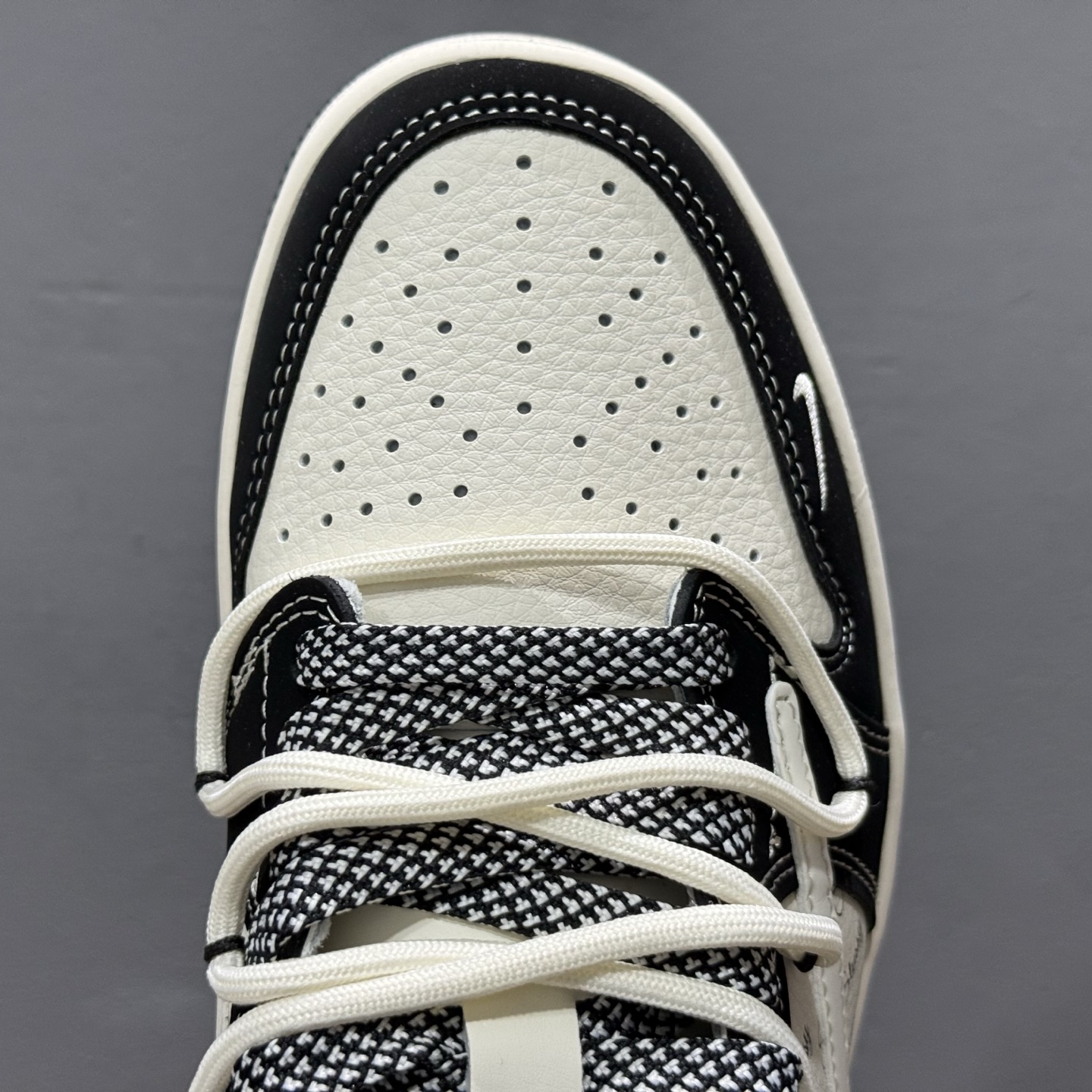 Fragment x TS x Air Jordan 1 Low x 斯图西 绑带 三方联名倒钩低帮 SJ0086-131