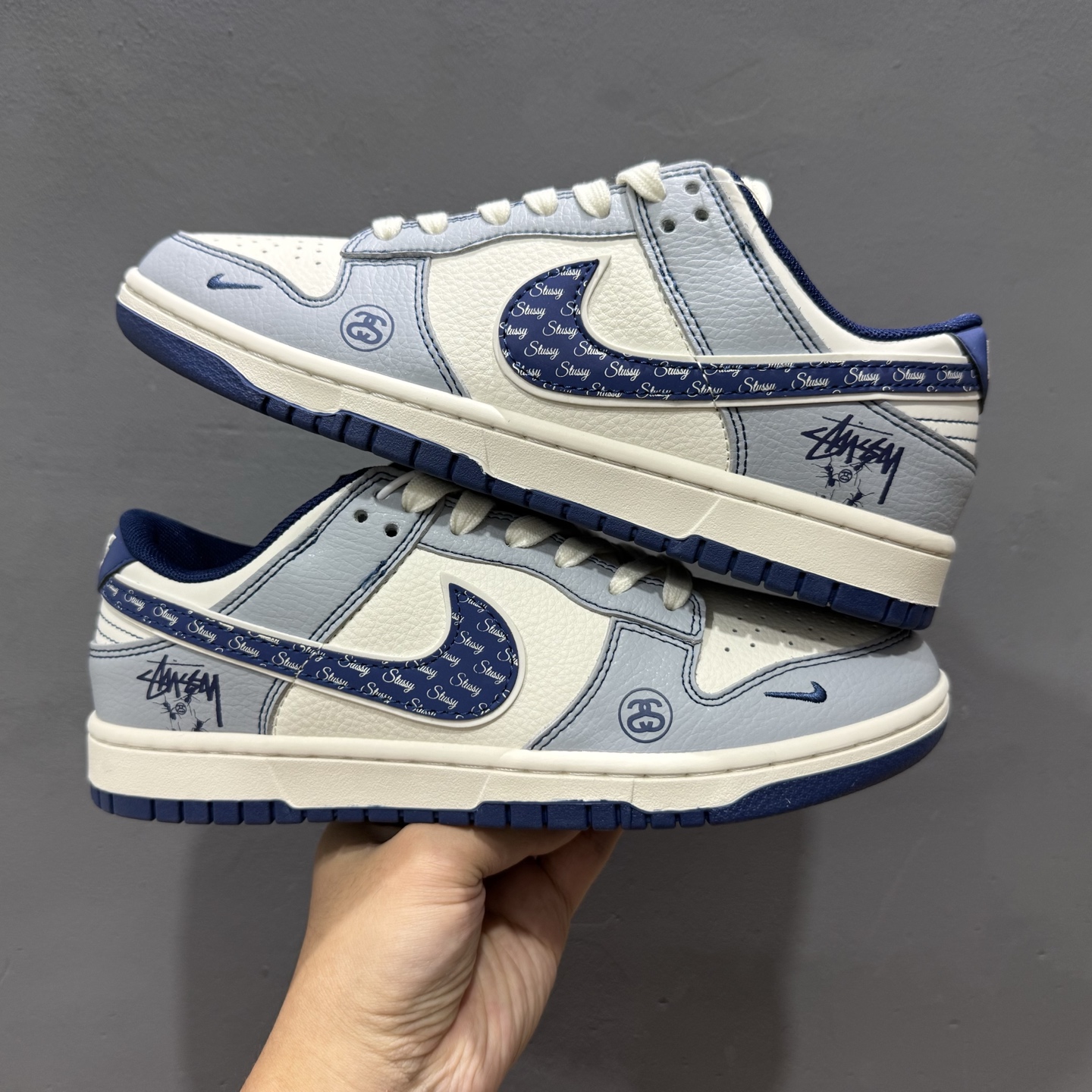 Nike SB Dunk Low 斯图西联名 英文蓝勾 周年高端定制 低帮休闲板鞋 XS6089-595
