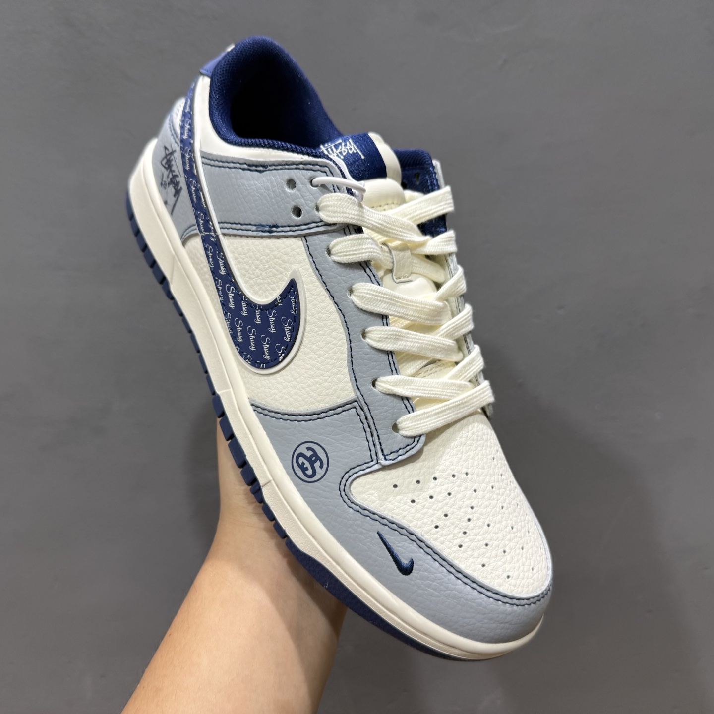 Nike SB Dunk Low 斯图西联名 英文蓝勾 周年高端定制 低帮休闲板鞋 XS6089-595