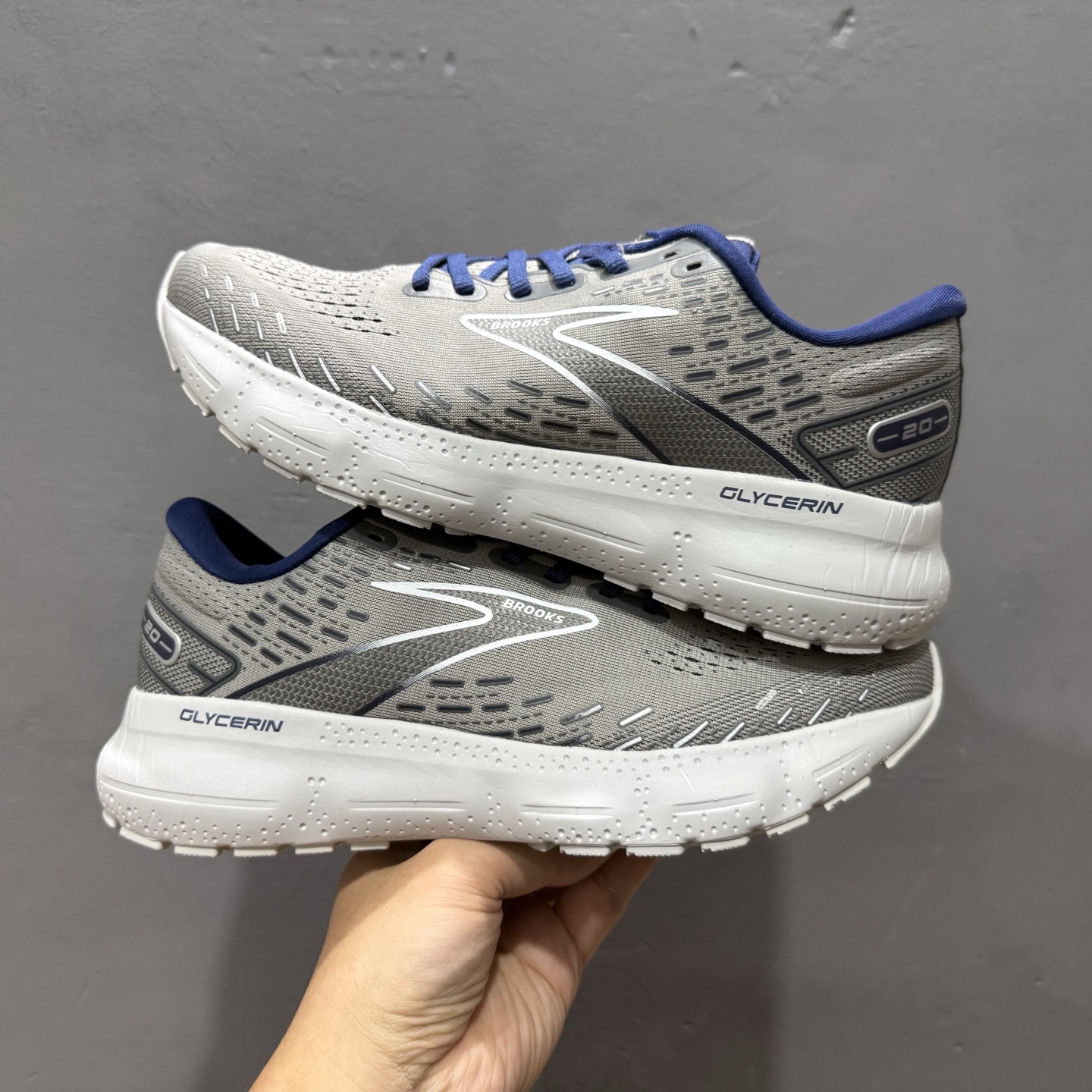 Brooks Glycerin 20 布鲁克斯甘油 缓震马拉松氮气慢跑鞋 110382 1D