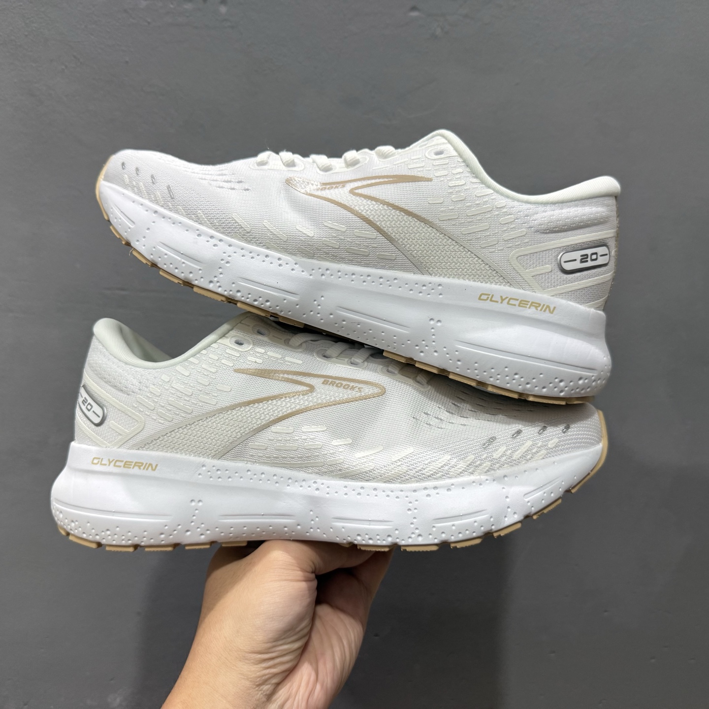 Brooks Glycerin 20 布鲁克斯甘油 缓震马拉松氮气慢跑鞋 110382 1D