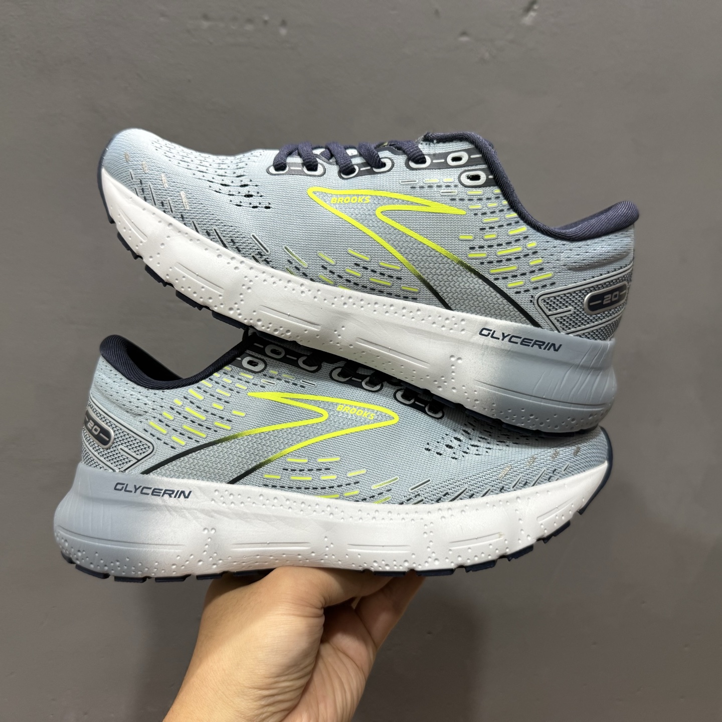 Brooks Glycerin 20 布鲁克斯甘油 缓震马拉松氮气慢跑鞋 110382 1D