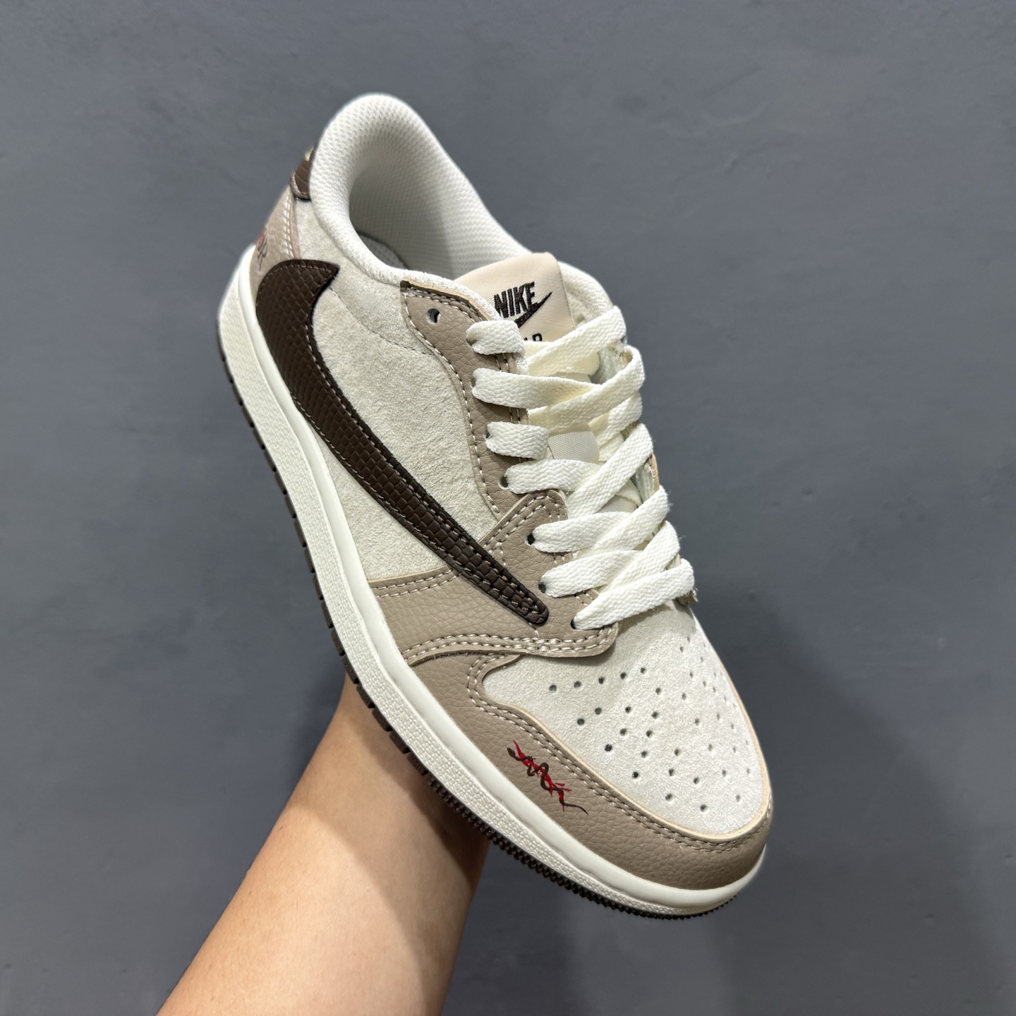 Travi Scott x Fragment Design x Air Jordan 1 Low OG SP AJ1 乔1 迪奥联名蛇年限定 棕蛇纹 DM7866-074
