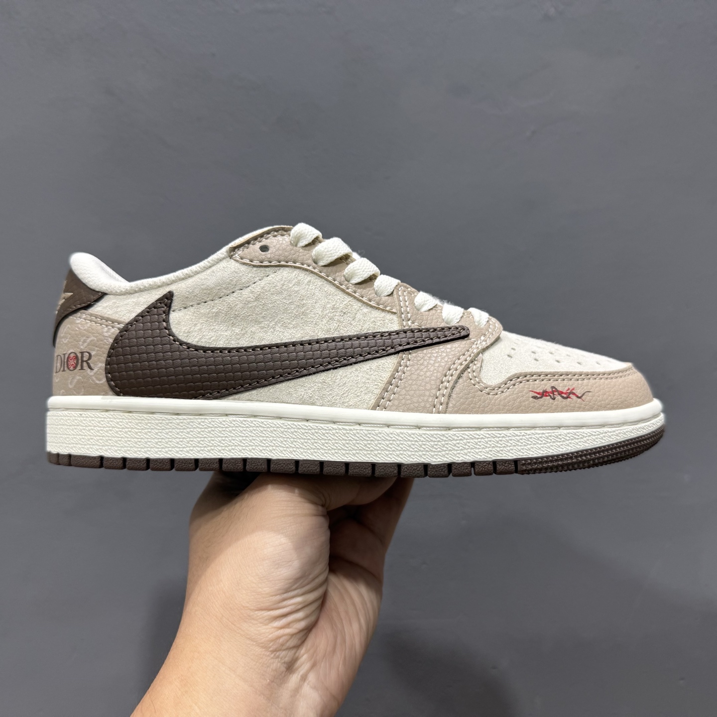 Travi Scott x Fragment Design x Air Jordan 1 Low OG SP AJ1 乔1 迪奥联名蛇年限定 棕蛇纹 DM7866-074