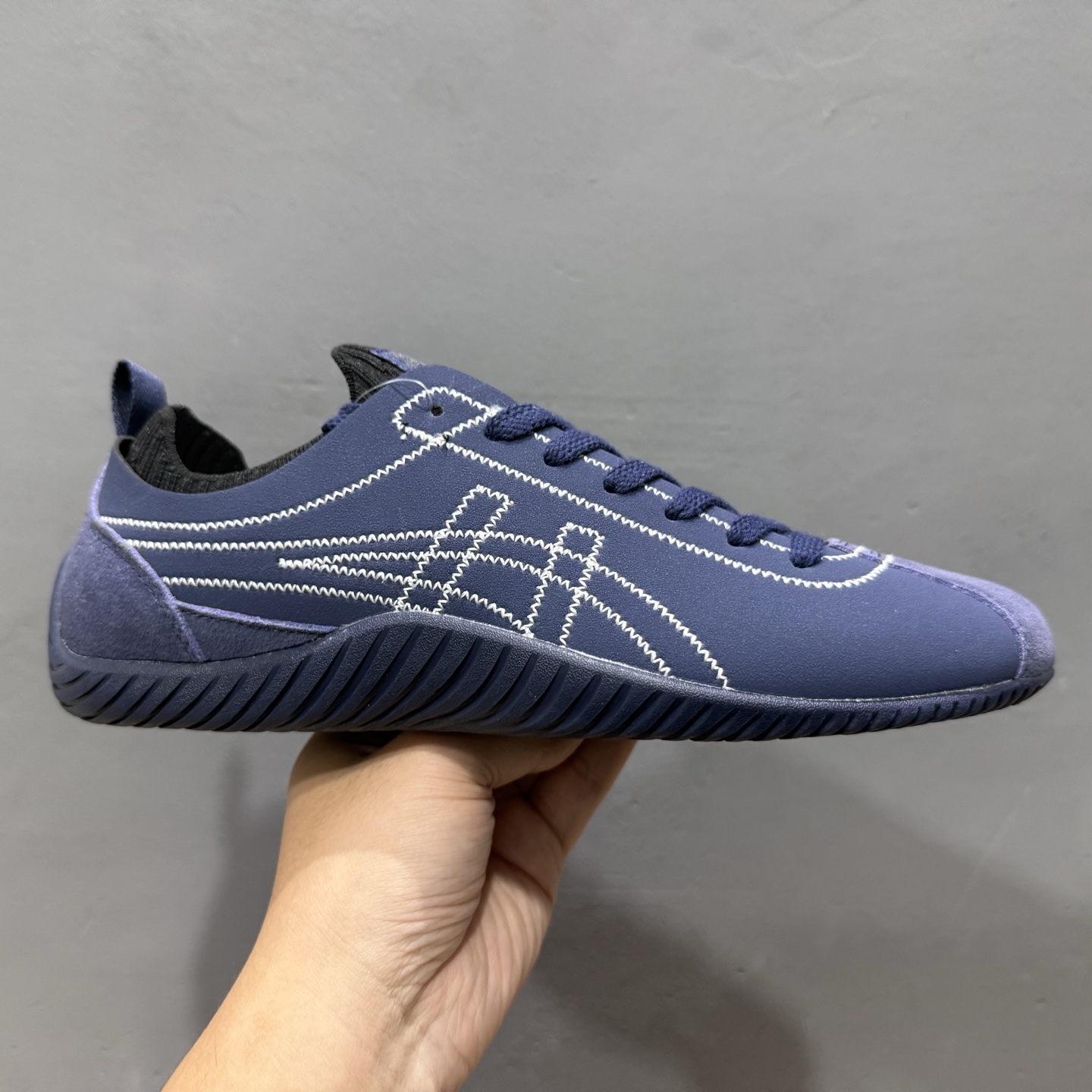 Onitsuka Tiger鬼冢虎 Sclaw 藏青色低帮生活休闲袜子鞋 1183B969-400