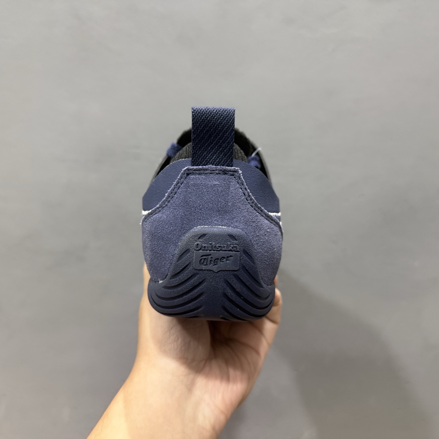Onitsuka Tiger鬼冢虎 Sclaw 藏青色低帮生活休闲袜子鞋 1183B969-400