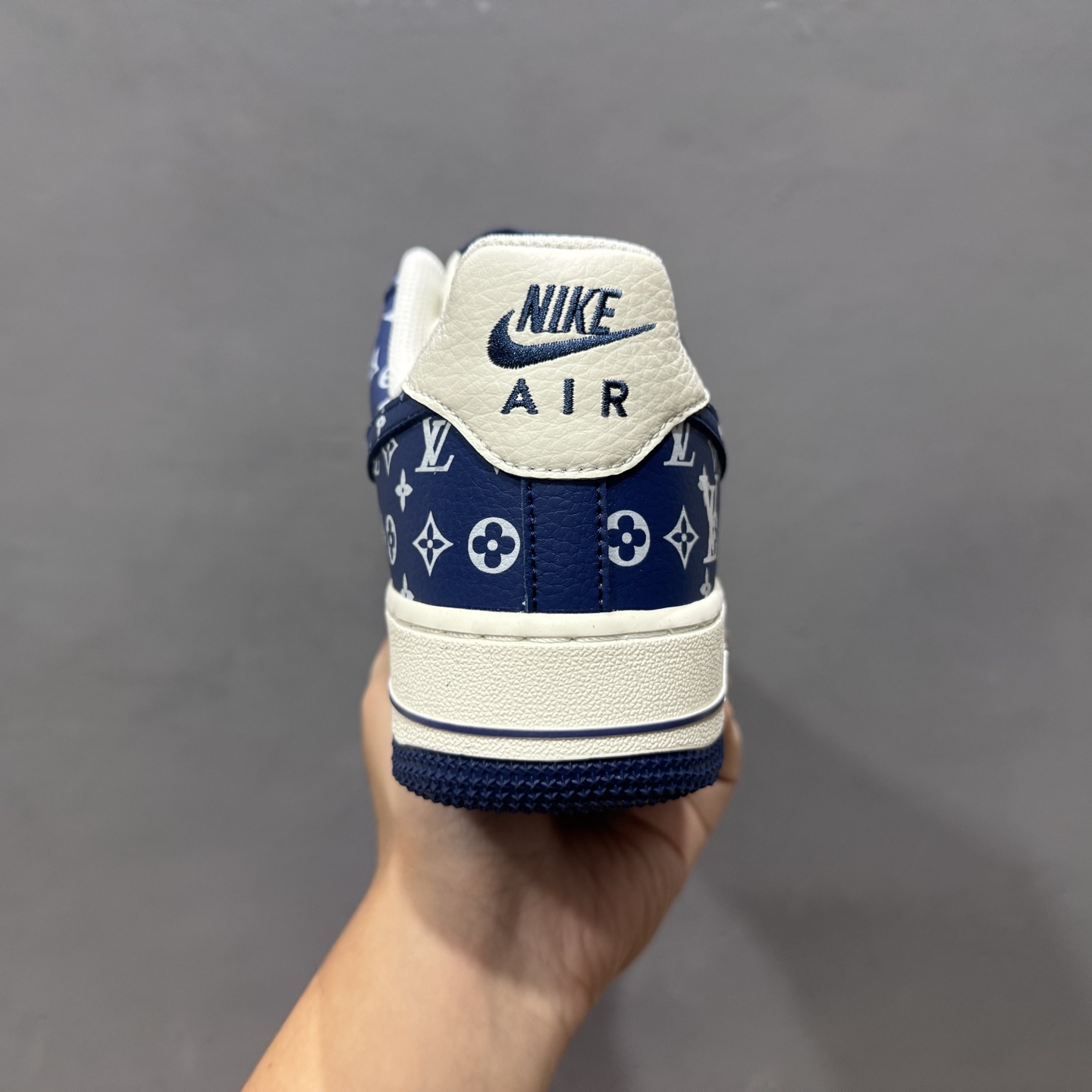 独家实拍Nike Air Force 1‘07 Low LV联名 白蓝小白勾 空军一号低帮休闲板鞋 LW9279-008