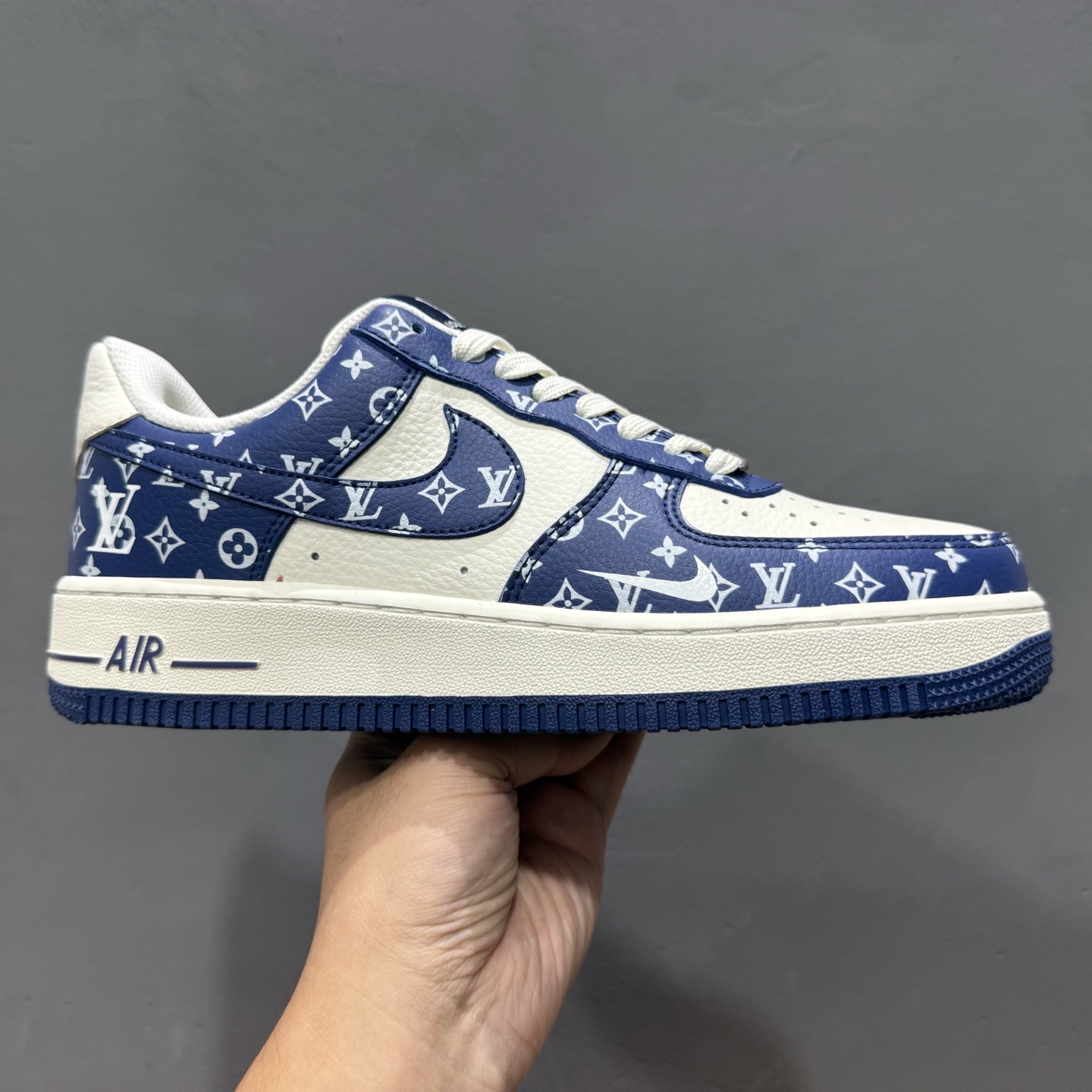 独家实拍Nike Air Force 1‘07 Low LV联名 白蓝小白勾 空军一号低帮休闲板鞋 LW9279-008