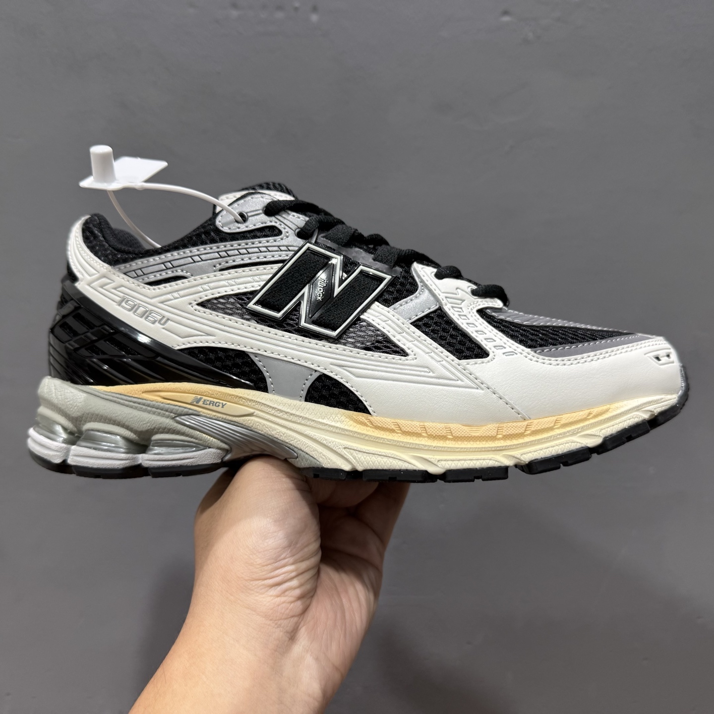 大厂出品 New Balance NB 1906U 黑米色 U1906NC