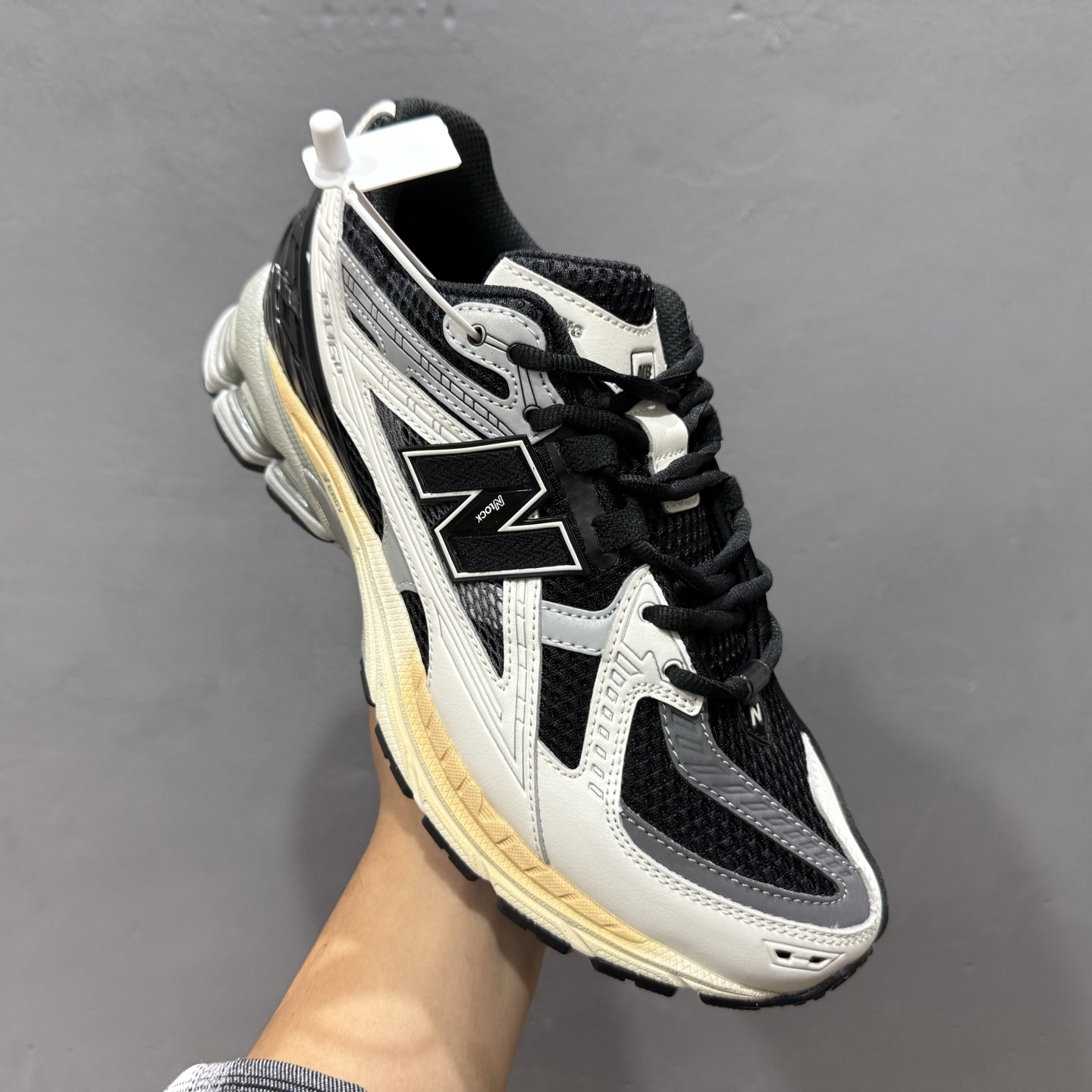 大厂出品 New Balance NB 1906U 黑米色 U1906NC