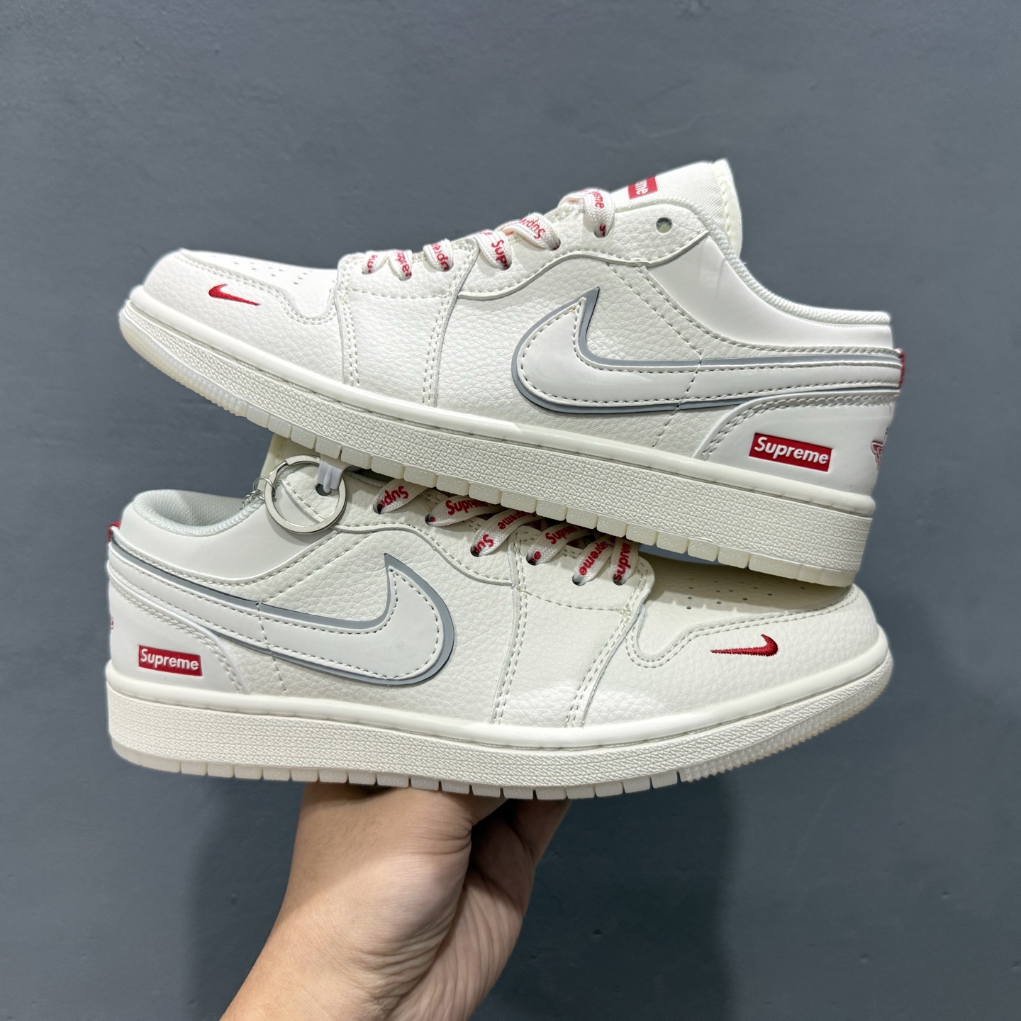独家实拍Air Jordan 1 Low AJ1 乔1 Supreme联名 米白水晶底 高端定制低帮复古篮球鞋 XX3168-186