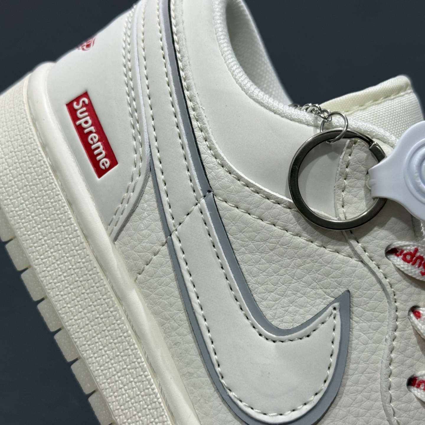 独家实拍Air Jordan 1 Low AJ1 乔1 Supreme联名 米白水晶底 高端定制低帮复古篮球鞋 XX3168-186