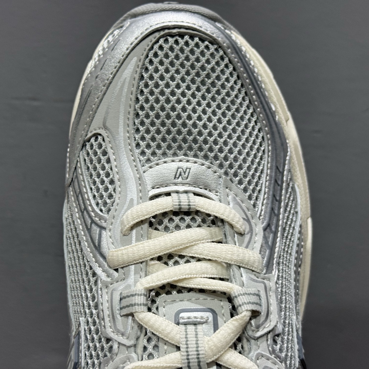K版 New Balance 740 复古跑鞋 小红书爆款 U740AR2