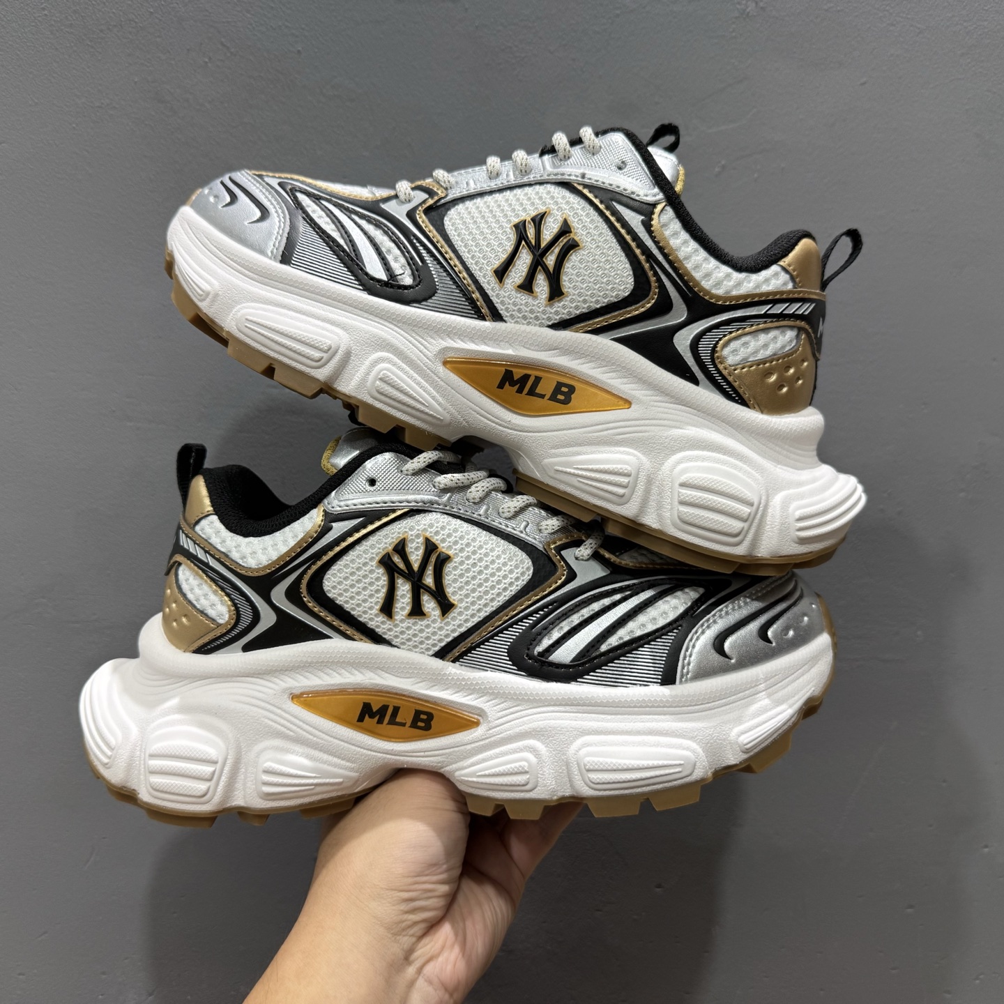 【纯原订单】MLB Winner Chunky 25新款 NY百搭舒适休闲潮流运动厚底增高 防滑耐磨 低帮