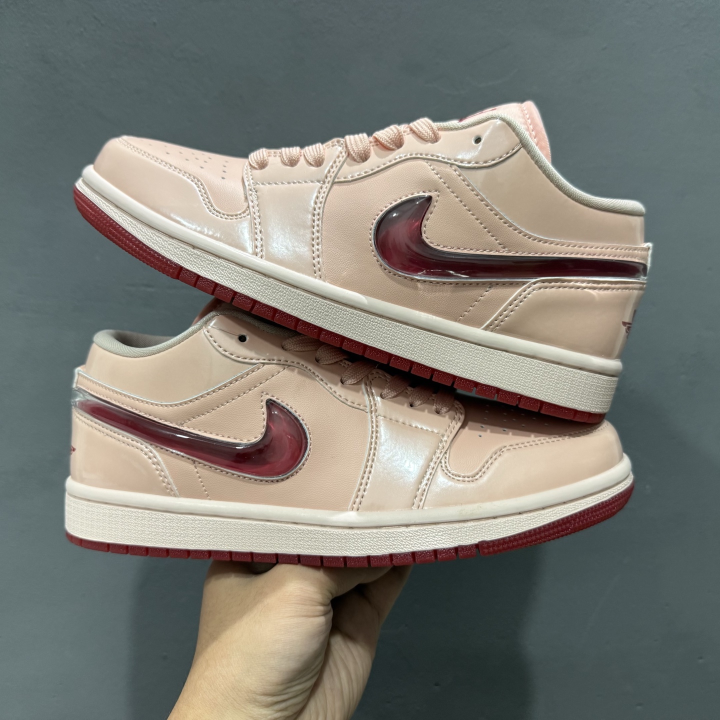 Air Jordan 1 Low “Valentine's Day”情人节限定 粉红 HF3174-600