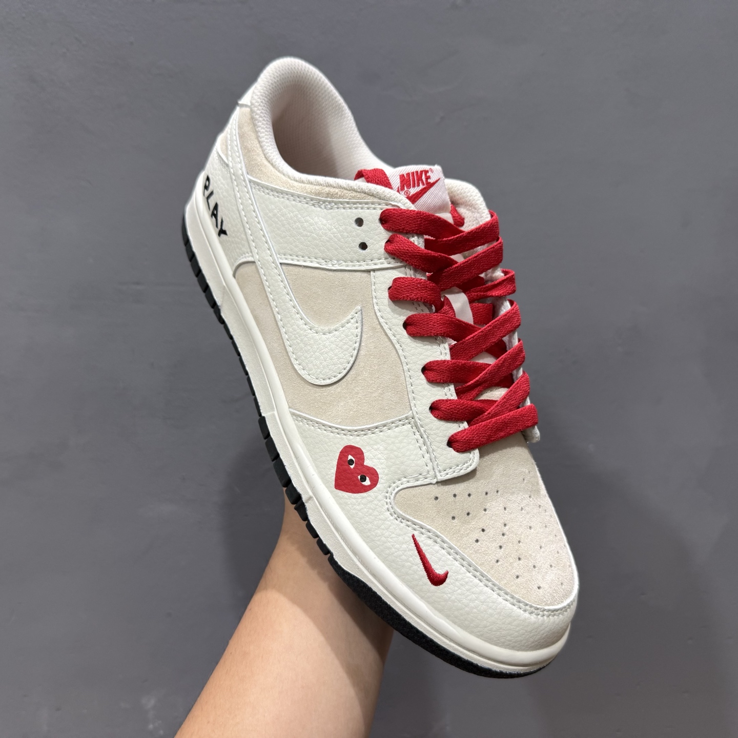 Nk SB Dunk Low 川久保玲联名 爱心米白 周年高端定制 低帮休闲板鞋 DJ2024-052