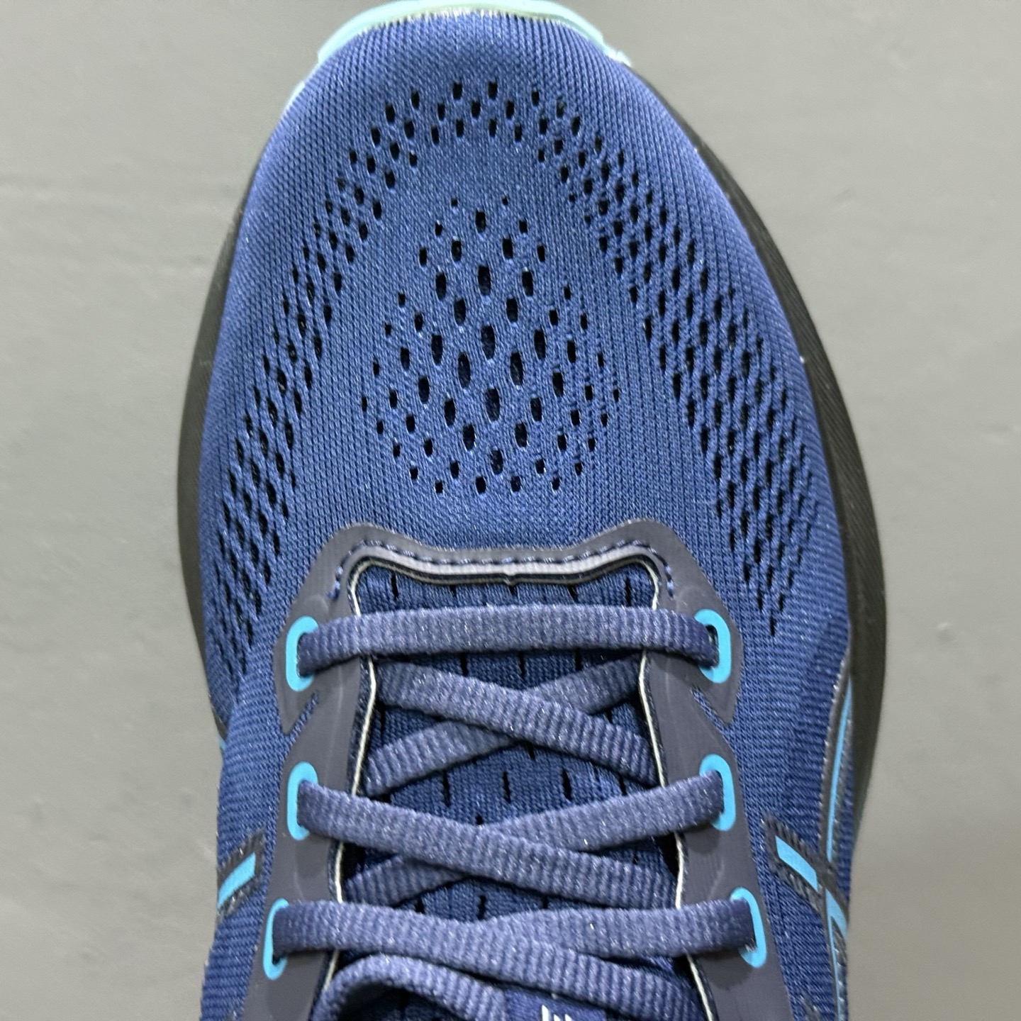 Asics Gel-Kayano 31 亚瑟士系列复古舒适织物休闲跑步鞋 1011B929-750