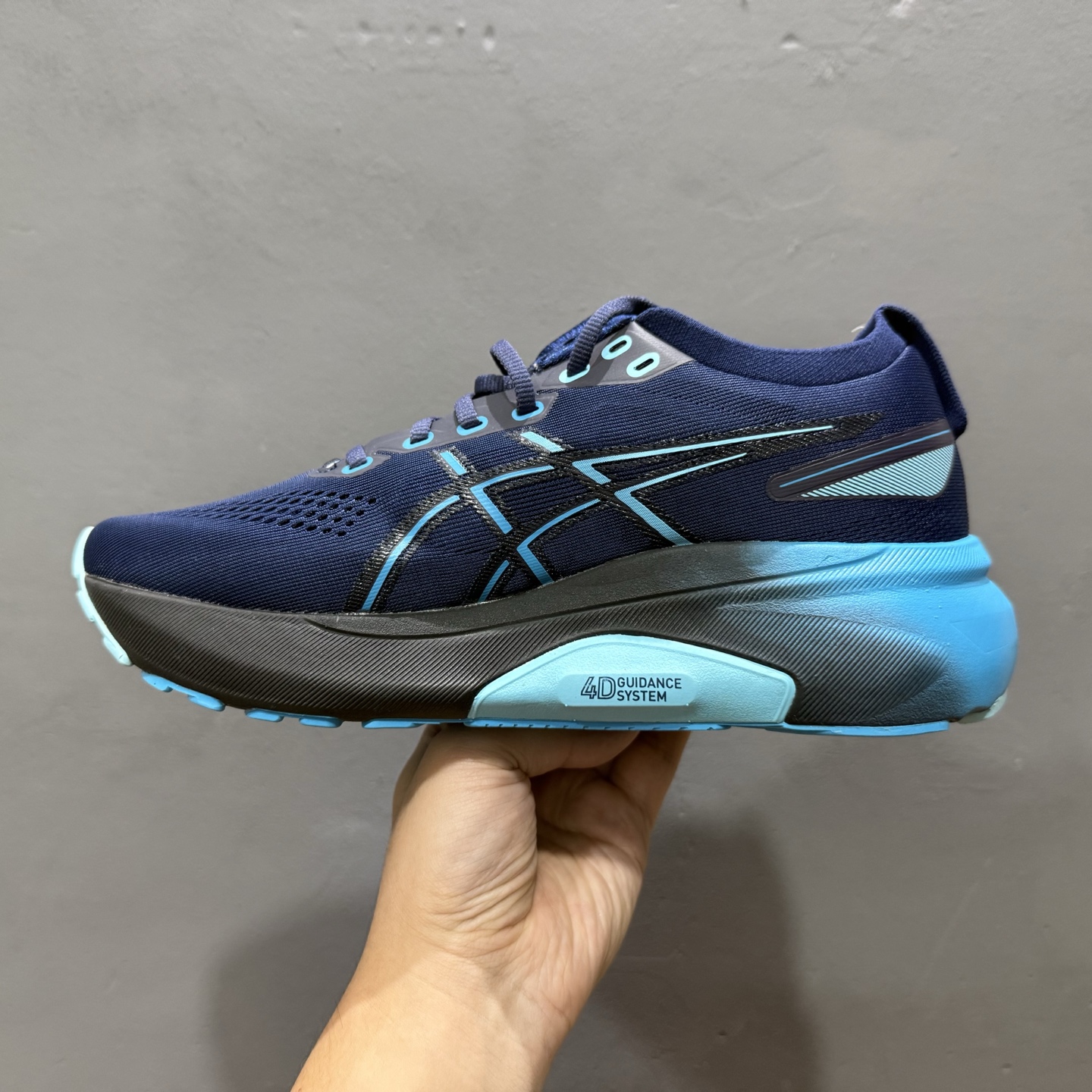 Asics Gel-Kayano 31 亚瑟士系列复古舒适织物休闲跑步鞋 1011B929-750