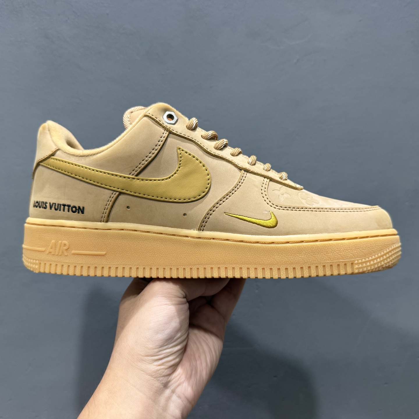 LV x Nike Air Force 1’07 Low 驴牌印花小麦色 空军一号低帮休闲板鞋 CJ9179-200
