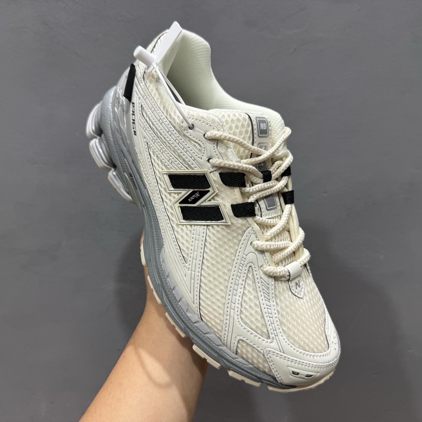 大厂出品 New Balance NB 1906R Cordura 棕褐色 U1906ROC