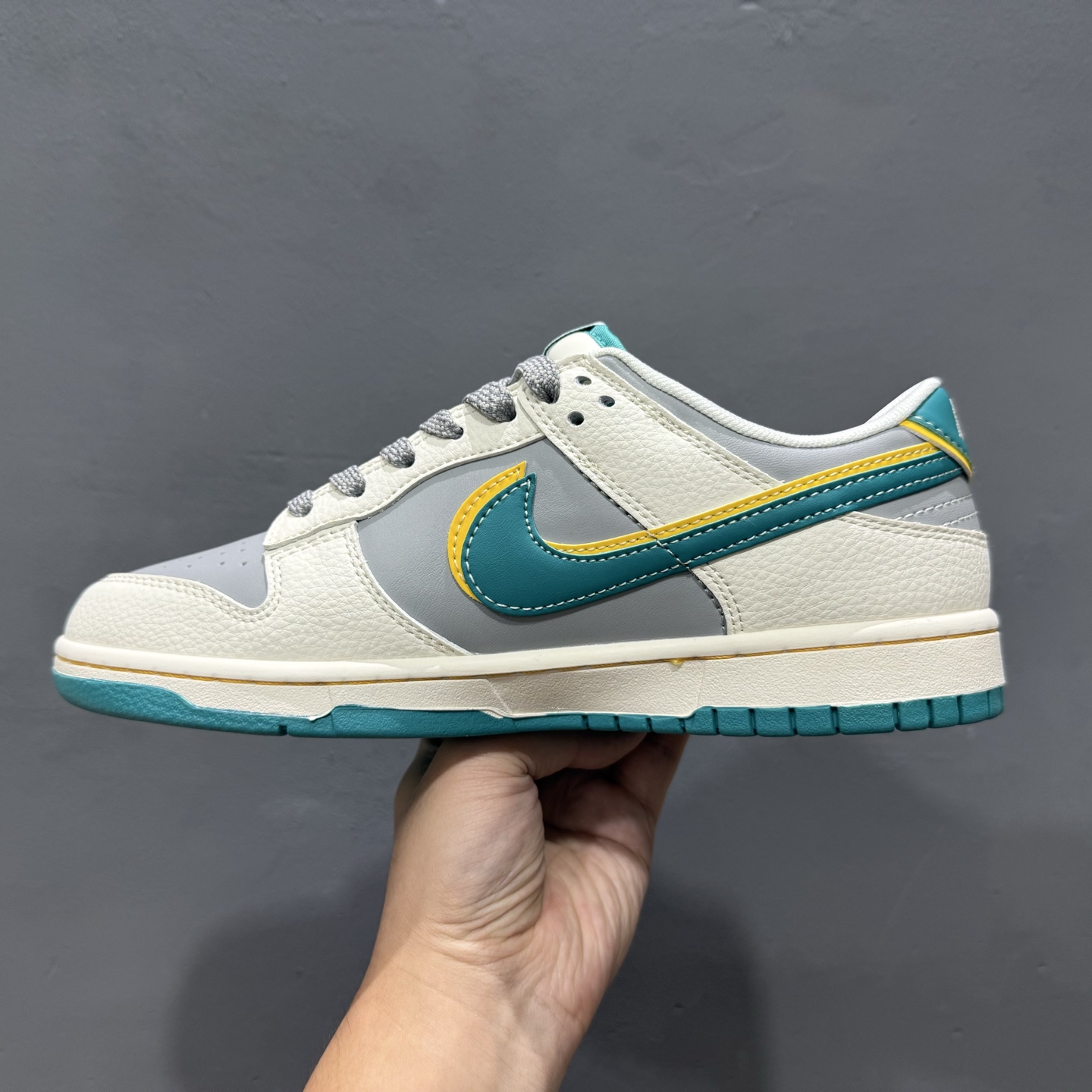 Nike SB Dunk Low 小米联名 海湾蓝 低帮休闲板鞋 SS1168-207