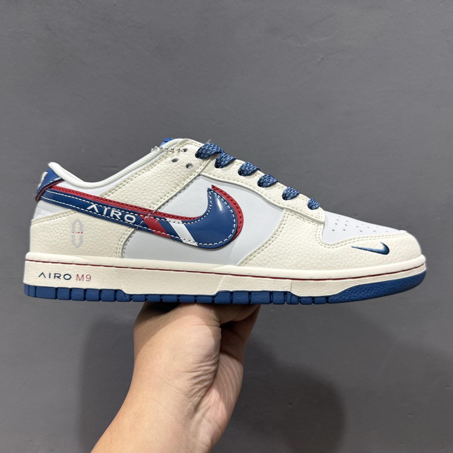 Nike SB Dunk Low 问界M9蓝彩勾 周年高端定制 低帮休闲板鞋 FC1688-235