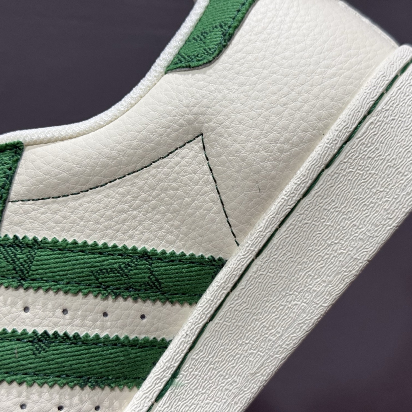C版 Adidas Originals Superstar 联名款 经典贝壳头 XS0017