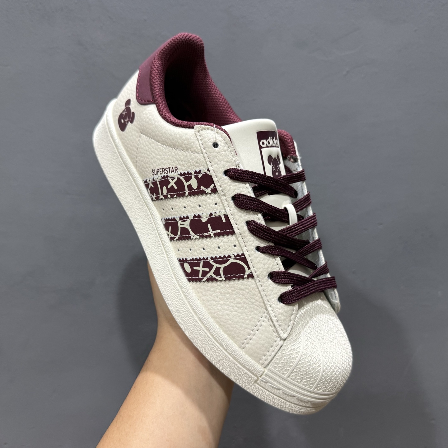 C版 Adidas Originals Superstar 联名款 经典贝壳头 AD8011