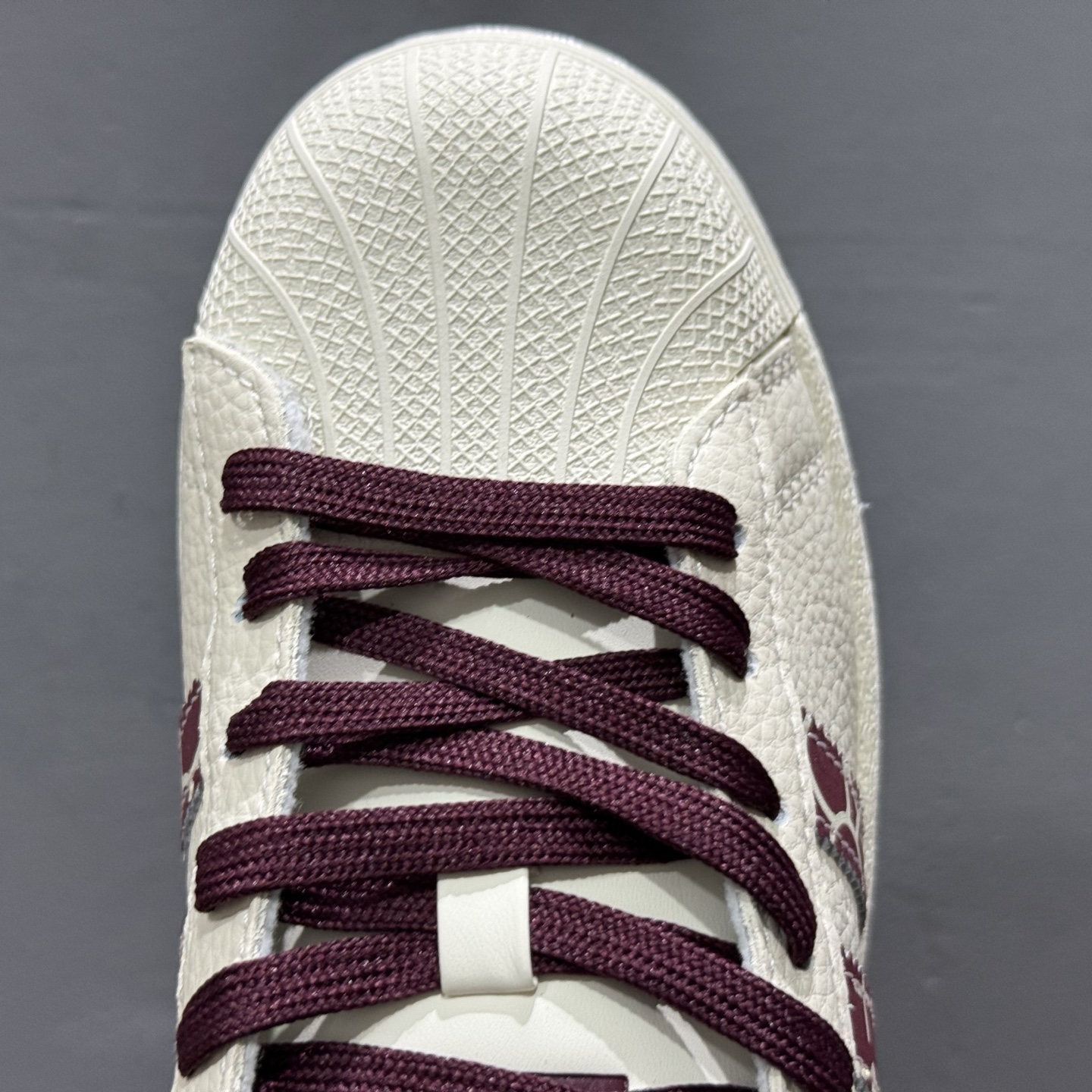 C版 Adidas Originals Superstar 联名款 经典贝壳头 AD8011