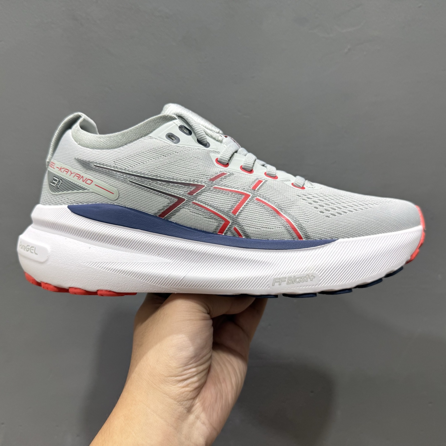 C版 亚瑟士ASICS GEL – KAYANO 31系列轻量缓震休闲运动跑步鞋 1011B867-008