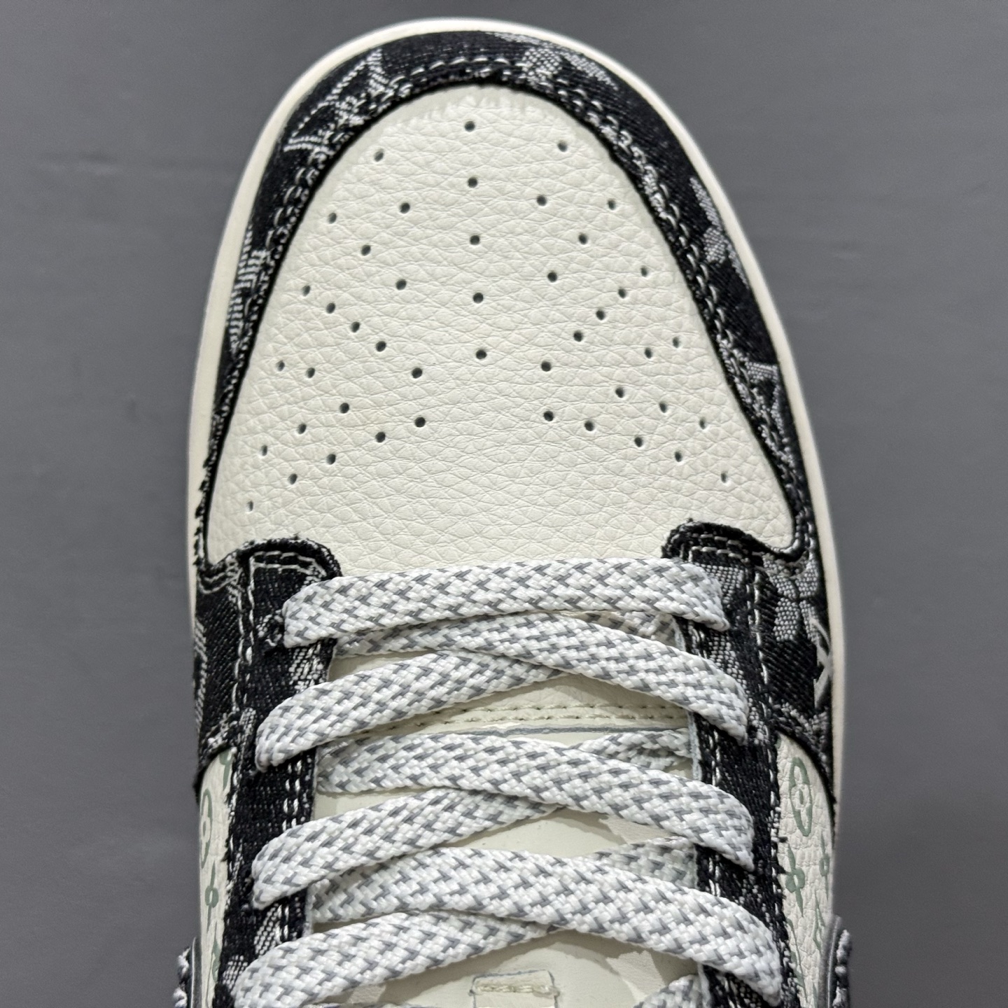 Louis Vuitton x Nike Dunk Low黑牛仔黑勾 YX5066-351