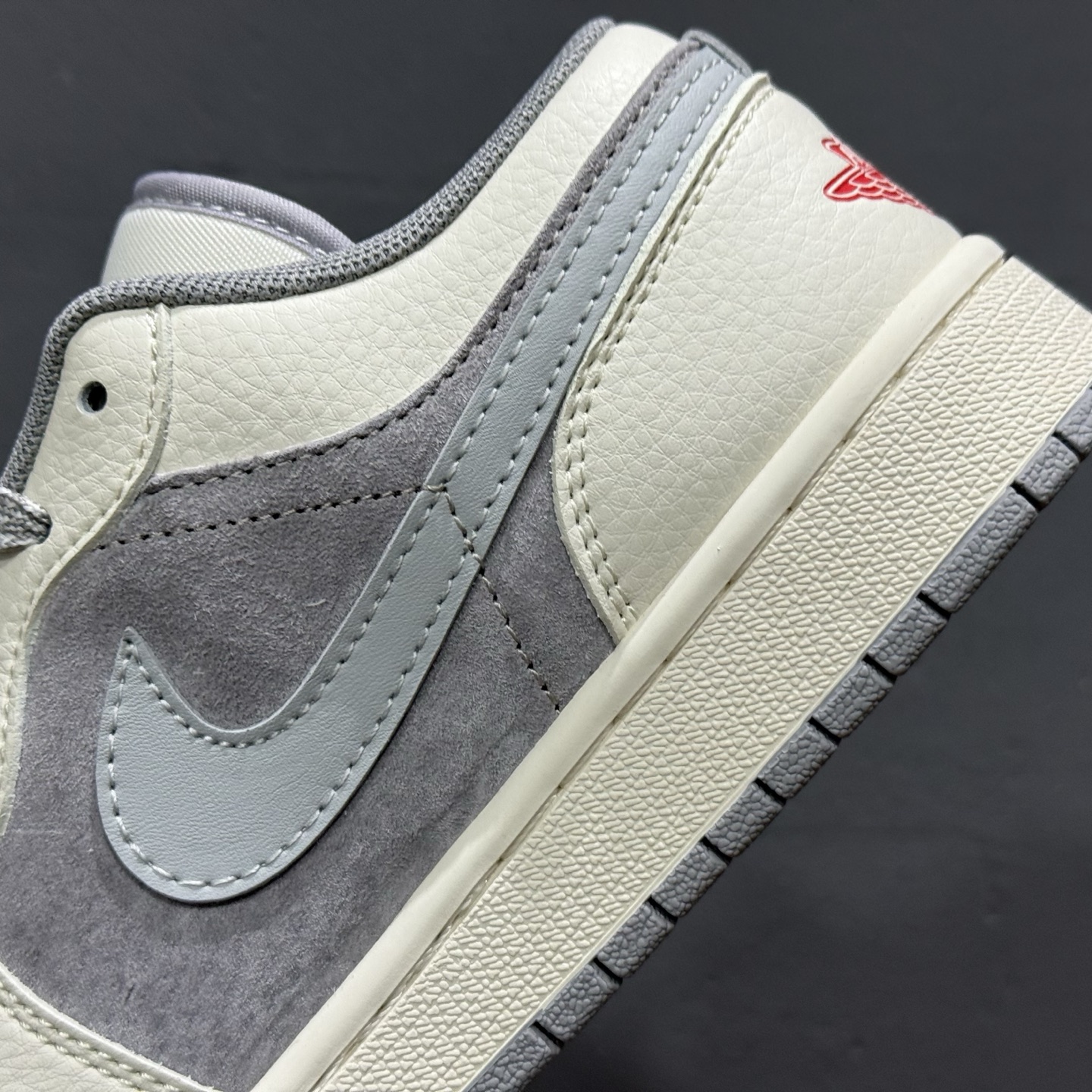 Fragment x TS x Air Jordan 1 Low x 暴力熊 解构绑带 三方联名倒钩低帮 SJ9950-044