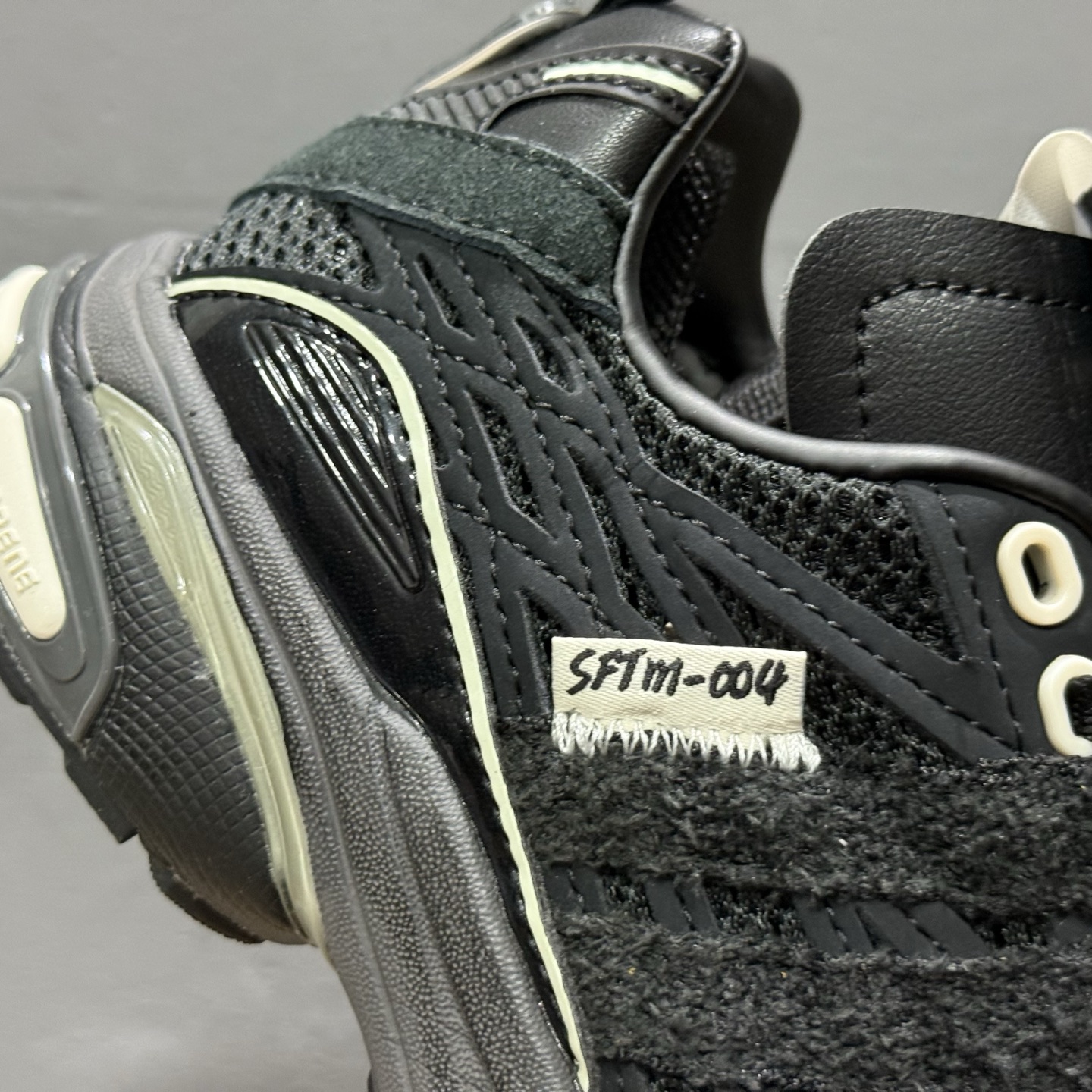 SONG FOR THE MUTE x adidas originals ADISTAR CUSHION 黑色 三叶草 JP8416