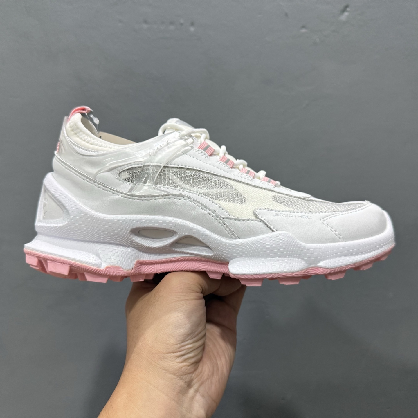 Ecco 爱步 皮条带网 透气 经典和现代工艺品质融合 精选小牛皮面料 百搭休闲老爹鞋
