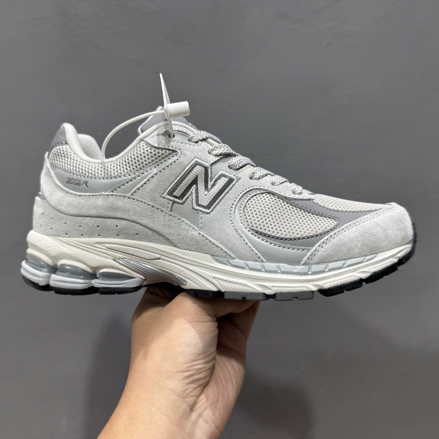 大厂出品 New Balance NB 2002R 云雾灰 ML2002R0 大厂出品 New Balance NB 2002R 云雾灰 ML2002R0