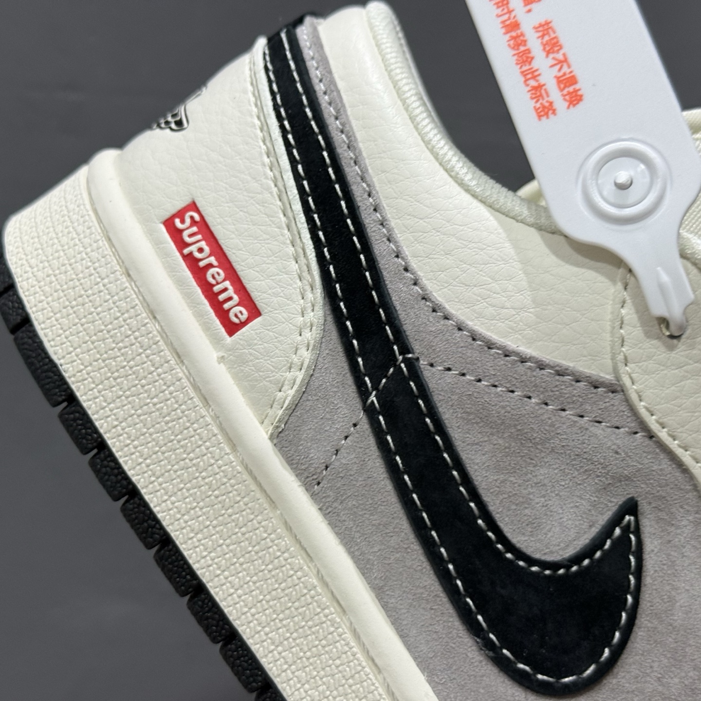 独家实拍Air Jordan 1 Low Supreme联名-双拼黑勾 高端定制 低帮复古篮球鞋 SJ9950-043
