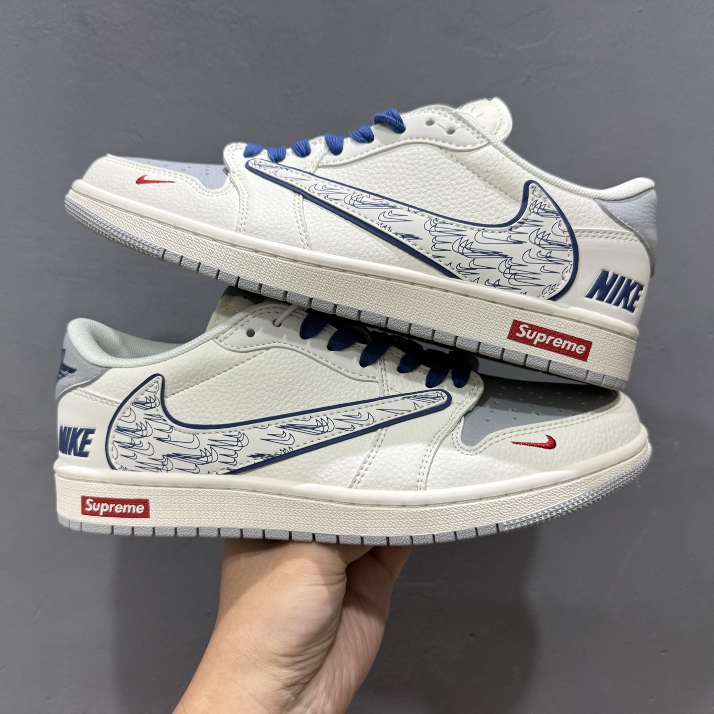 Travis Scott x Fragment Design × Air Jordan 1 Low OG SP AJ1 示 1耐克联名 多重勾 低帮文化休闲板鞋 XS7089-597 Travis Scott x Fragment Design × Air Jordan 1 Low OG SP AJ1 示 1耐克联名 多重勾 低帮文化休闲板鞋 XS7089-597