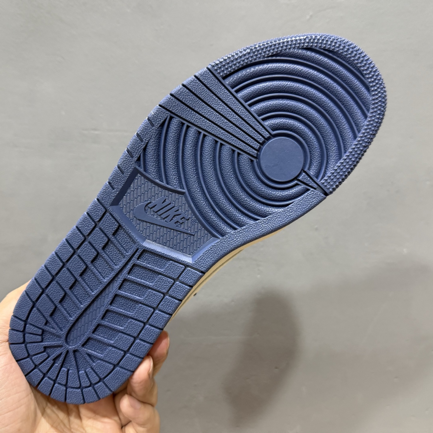 Travis Scott x Fragment Design × Air Jordan 1 Low OG SP AJ1 乔1 Supreme联名 白蓝抽绳 低帮文化休闲板鞋  DM6868-106