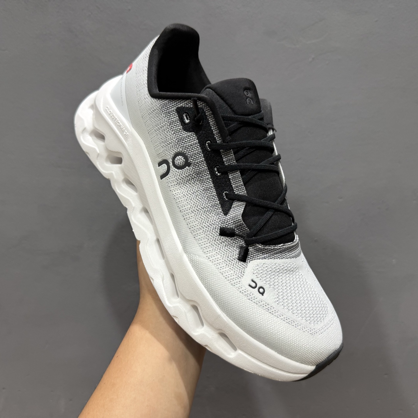 On Cloudmonster 2 昂跑减震生活休闲鞋