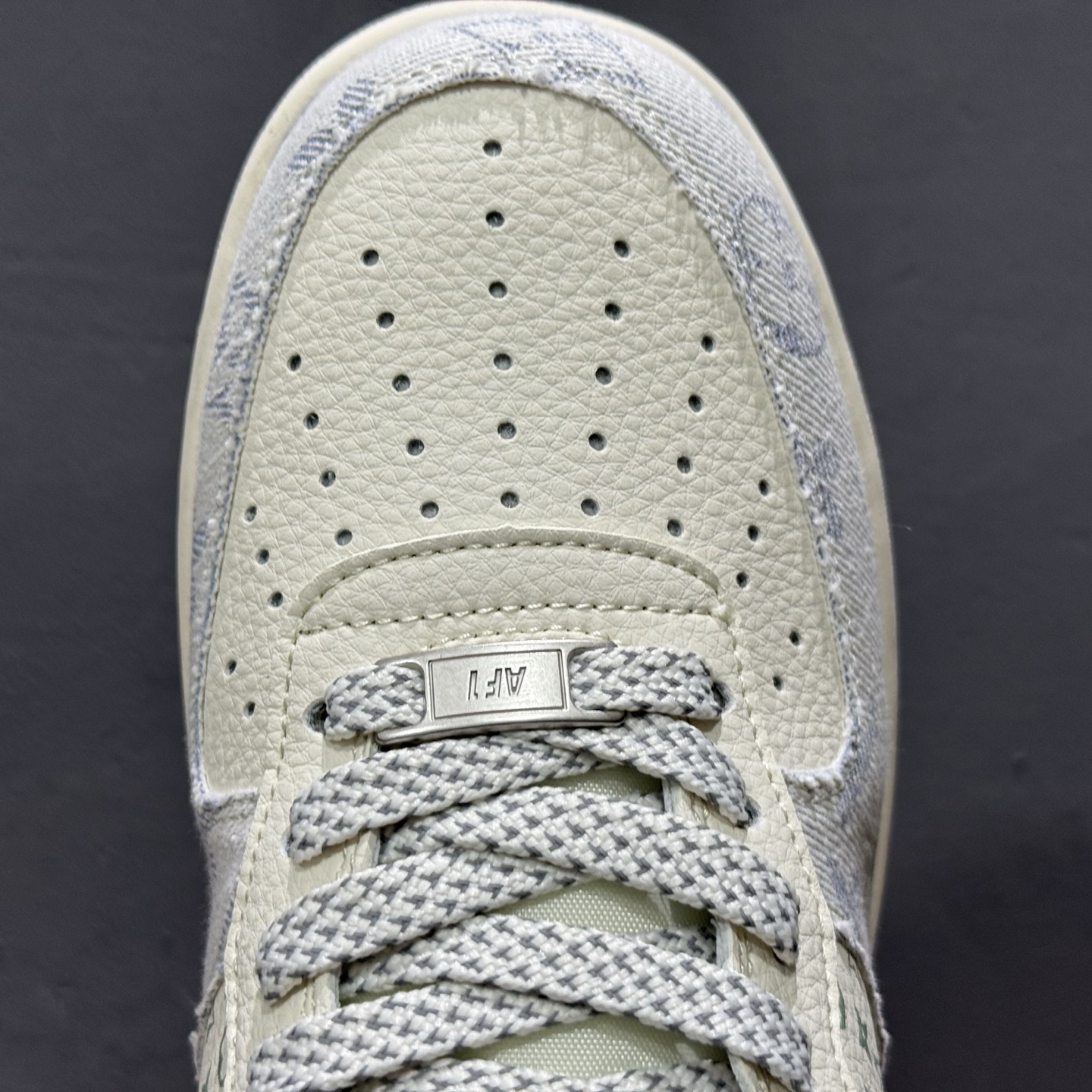 海外限量发售！ NIke Air Force 1 '07 Low “LV联名”空军一号 低帮 运动鞋 YX5066-331