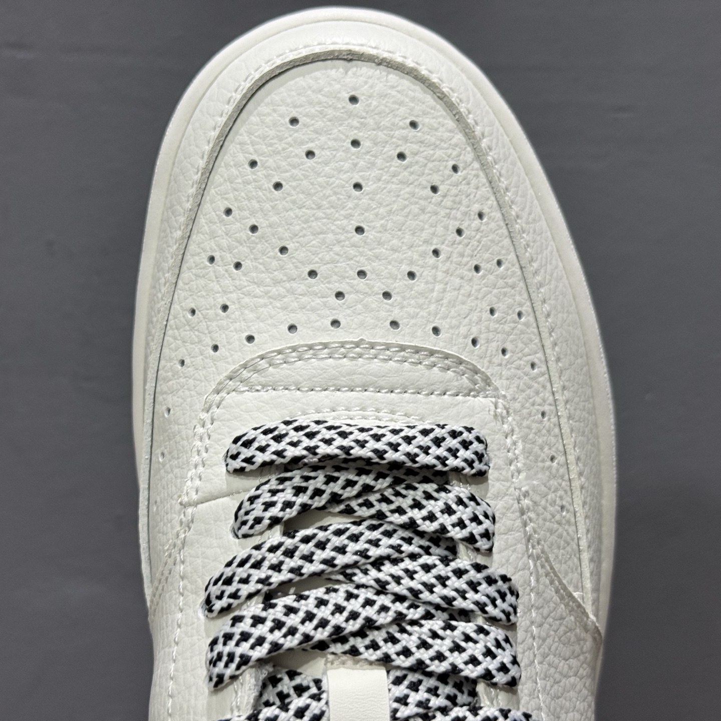 Nike Court Vision 1 LOW 低帮 板鞋 “斯图西——双拼米黑” 运动鞋  CS5288-017