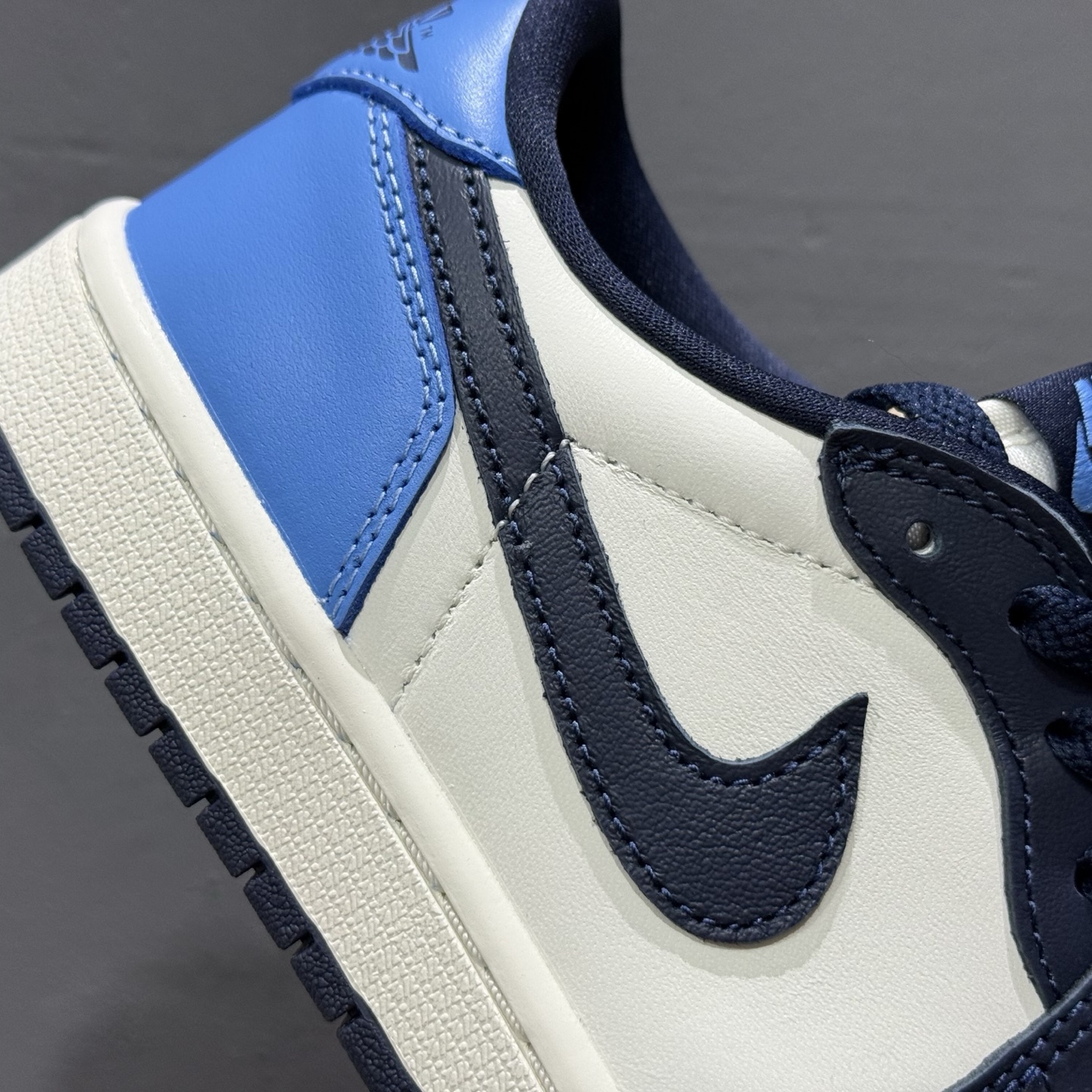 过验版本Air Jordan 1 Low AJ1乔1 og低帮文化篮球鞋 黑曜石 CZ0790-400 过验版本Air Jordan 1 Low AJ1乔1 og低帮文化篮球鞋 黑曜石 CZ0790-400