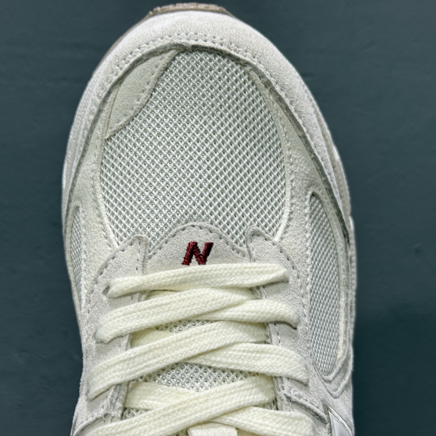 大厂出品 New Balance NB 2002 CNY 米白 M2002RHX 大厂出品 New Balance NB 2002 CNY 米白 M2002RHX