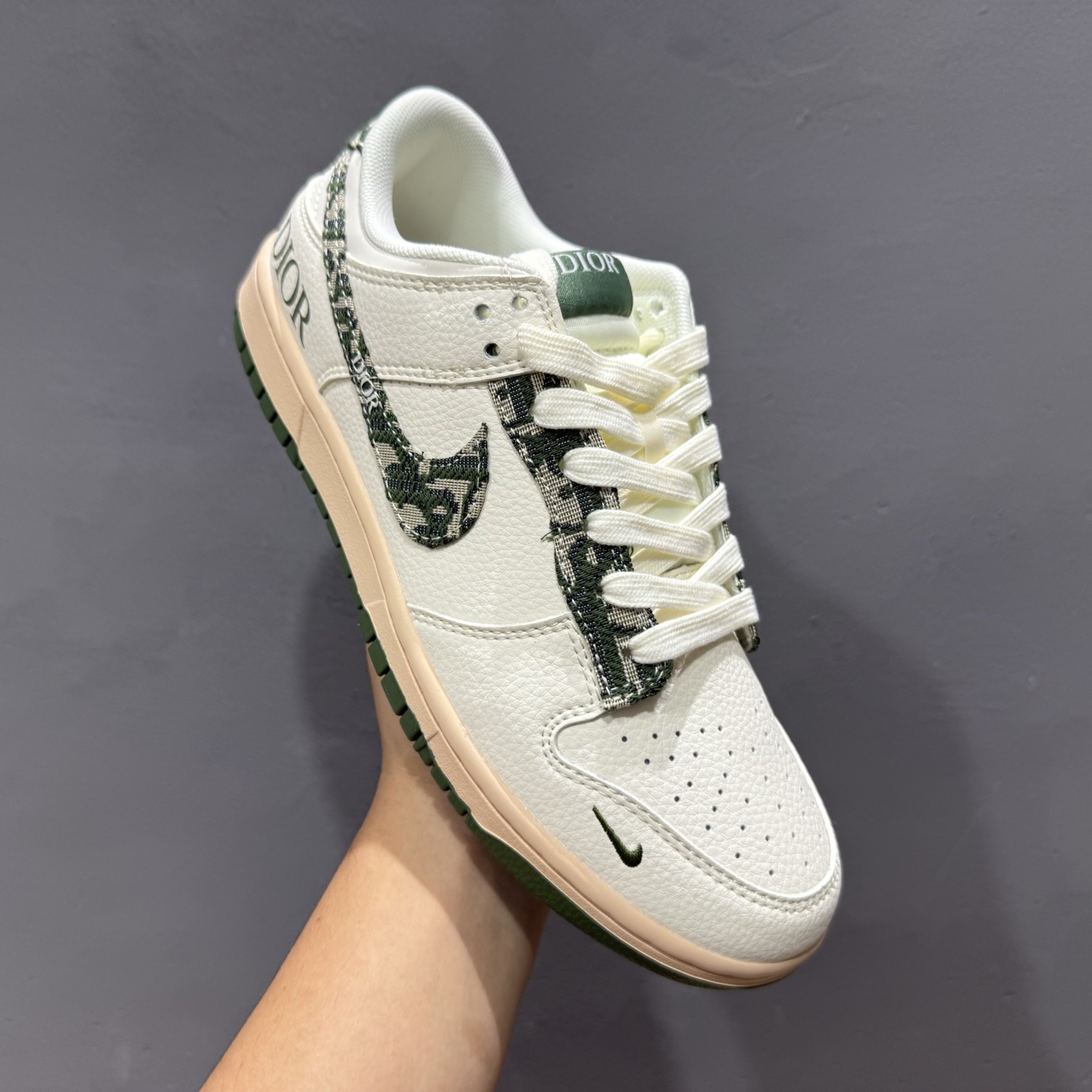 Dior x Nike Dunk Low 迷彩绿勾  FC1688-226